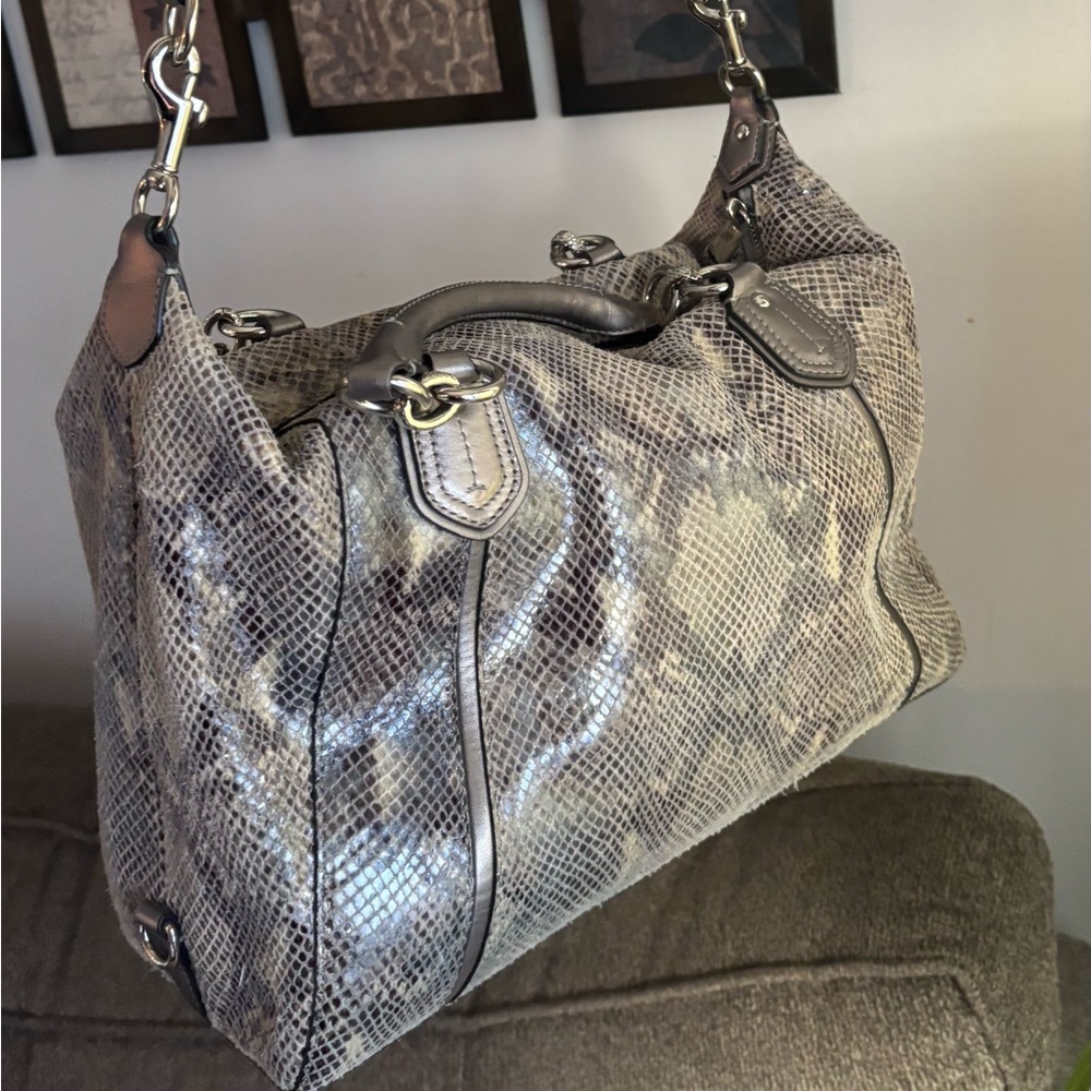 RARE🔥AUTHENTIC COACH 1961 leather Snakeskin metallic leather zip shoulder - Picture 14 of 16